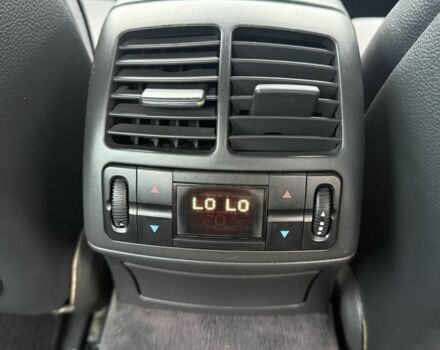 Черный Мерседес Е-Класс, объемом двигателя 0 л и пробегом 350 тыс. км за 4700 $, фото 15 на Automoto.ua