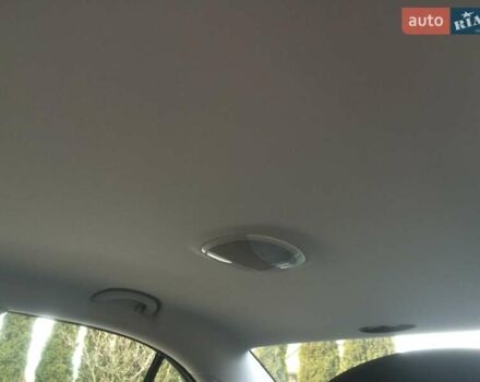 Черный Мерседес Е-Класс, объемом двигателя 1.8 л и пробегом 205 тыс. км за 9999 $, фото 1 на Automoto.ua