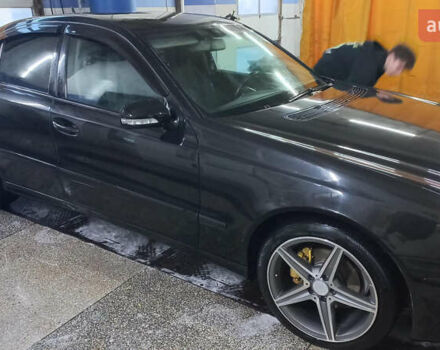 Мерседес Е-Клас 2006 у Одесі на Automoto.ua Чорний Мерседес Е-Клас, об'ємом двигуна 2.2 л та пробігом 480 тис. км за 8800 $, фото 1 на Automoto.ua