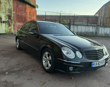 Мерседес Е-Класс 2006 в Чернигове на Automoto.ua Черный Мерседес Е-Класс, объемом двигателя 2.99 л и пробегом 355 тыс. км за 9299 $, фото 5 на Automoto.ua
