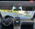 Черный Мерседес Е-Класс, объемом двигателя 2.2 л и пробегом 342 тыс. км за 8300 $, фото 29 на Automoto.ua