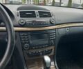 Черный Мерседес Е-Класс, объемом двигателя 3.2 л и пробегом 310 тыс. км за 4800 $, фото 8 на Automoto.ua