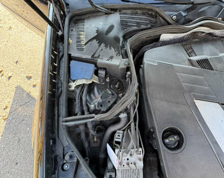 Мерседес Е-Класс 2006 в Чернигове на Automoto.ua Черный Мерседес Е-Класс, объемом двигателя 2.99 л и пробегом 355 тыс. км за 9299 $, фото 30 на Automoto.ua