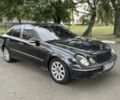 Черный Мерседес Е-Класс, объемом двигателя 3.2 л и пробегом 258 тыс. км за 2806 $, фото 2 на Automoto.ua