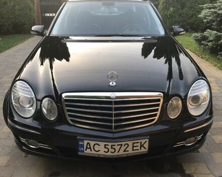 Черный Мерседес Е-Класс, объемом двигателя 1.8 л и пробегом 205 тыс. км за 9999 $, фото 17 на Automoto.ua