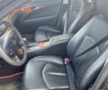 Черный Мерседес Е-Класс, объемом двигателя 1.8 л и пробегом 350 тыс. км за 4250 $, фото 10 на Automoto.ua