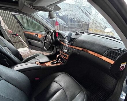 Чорний Мерседес Е-Клас, об'ємом двигуна 3 л та пробігом 435 тис. км за 3850 $, фото 7 на Automoto.ua