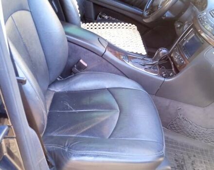 Чорний Мерседес Е-Клас, об'ємом двигуна 2.15 л та пробігом 286 тис. км за 7200 $, фото 17 на Automoto.ua