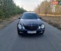 Черный Мерседес Е-Класс, объемом двигателя 3 л и пробегом 291 тыс. км за 8800 $, фото 2 на Automoto.ua