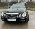 Чорний Мерседес Е-Клас, об'ємом двигуна 2.99 л та пробігом 250 тис. км за 7500 $, фото 1 на Automoto.ua