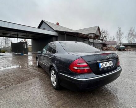 Чорний Мерседес Е-Клас, об'ємом двигуна 3 л та пробігом 435 тис. км за 3850 $, фото 3 на Automoto.ua