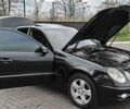Черный Мерседес Е-Класс, объемом двигателя 2.2 л и пробегом 325 тыс. км за 9900 $, фото 37 на Automoto.ua