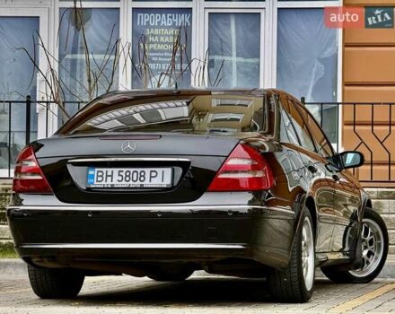 Черный Мерседес Е-Класс, объемом двигателя 2.1 л и пробегом 221 тыс. км за 7800 $, фото 55 на Automoto.ua