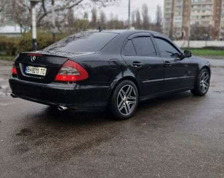 Черный Мерседес Е-Класс, объемом двигателя 1.8 л и пробегом 277 тыс. км за 7500 $, фото 4 на Automoto.ua