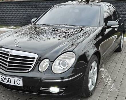 Черный Мерседес Е-Класс, объемом двигателя 2.2 л и пробегом 325 тыс. км за 9900 $, фото 61 на Automoto.ua