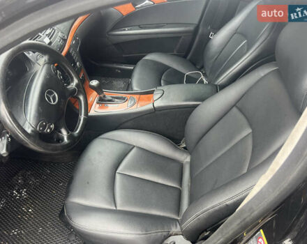 Чорний Мерседес Е-Клас, об'ємом двигуна 2.2 л та пробігом 317 тис. км за 6700 $, фото 15 на Automoto.ua