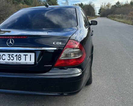 Мерседес Е-Класс 2007 в Яворове на Automoto.ua Черный Мерседес Е-Класс, объемом двигателя 2.2 л и пробегом 316 тыс. км за 6000 $, фото 9 на Automoto.ua
