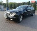 Черный Мерседес Е-Класс, объемом двигателя 2.2 л и пробегом 407 тыс. км за 7450 $, фото 1 на Automoto.ua
