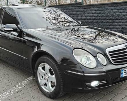Черный Мерседес Е-Класс, объемом двигателя 2.2 л и пробегом 325 тыс. км за 9900 $, фото 68 на Automoto.ua