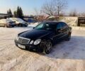 Черный Мерседес Е-Класс, объемом двигателя 2.1 л и пробегом 328 тыс. км за 8000 $, фото 1 на Automoto.ua