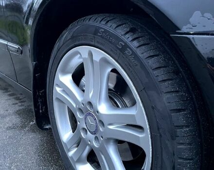 Черный Мерседес Е-Класс, объемом двигателя 3 л и пробегом 320 тыс. км за 9000 $, фото 8 на Automoto.ua