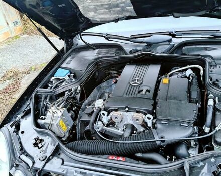 Черный Мерседес Е-Класс, объемом двигателя 1.8 л и пробегом 270 тыс. км за 8400 $, фото 10 на Automoto.ua