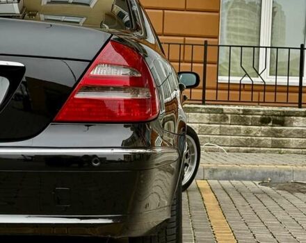 Черный Мерседес Е-Класс, объемом двигателя 2.1 л и пробегом 221 тыс. км за 7800 $, фото 54 на Automoto.ua