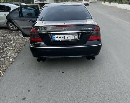 Мерседес Е-Клас 2007 у Одесі на Automoto.ua Чорний Мерседес Е-Клас, об'ємом двигуна 1.8 л та пробігом 273 тис. км за 9200 $, фото 2 на Automoto.ua