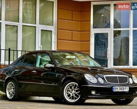 Черный Мерседес Е-Класс, объемом двигателя 2.1 л и пробегом 221 тыс. км за 7800 $, фото 69 на Automoto.ua