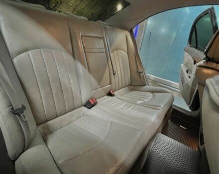 Черный Мерседес Е-Класс, объемом двигателя 3 л и пробегом 201 тыс. км за 7999 $, фото 13 на Automoto.ua