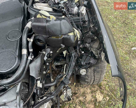 Чорний Мерседес Е-Клас, об'ємом двигуна 2.99 л та пробігом 374 тис. км за 4700 $, фото 12 на Automoto.ua