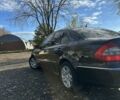 Мерседес Е-Класс 2007 в Черновцах на Automoto.ua Черный Мерседес Е-Класс, объемом двигателя 2.15 л и пробегом 280 тыс. км за 9500 $, фото 5 на Automoto.ua