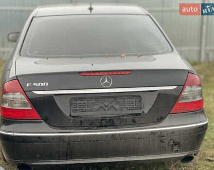 Чорний Мерседес Е-Клас, об'ємом двигуна 2.99 л та пробігом 374 тис. км за 4700 $, фото 6 на Automoto.ua