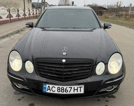 Черный Мерседес Е-Класс, объемом двигателя 2.99 л и пробегом 355 тыс. км за 7500 $, фото 1 на Automoto.ua