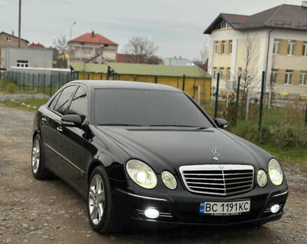 Черный Мерседес Е-Класс, объемом двигателя 2.15 л и пробегом 260 тыс. км за 11777 $, фото 5 на Automoto.ua