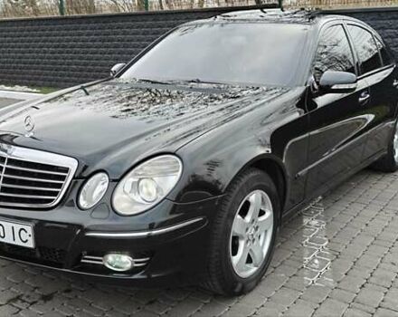 Черный Мерседес Е-Класс, объемом двигателя 2.2 л и пробегом 325 тыс. км за 9900 $, фото 65 на Automoto.ua