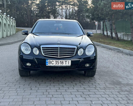 Черный Мерседес Е-Класс, объемом двигателя 2.2 л и пробегом 317 тыс. км за 6700 $, фото 1 на Automoto.ua
