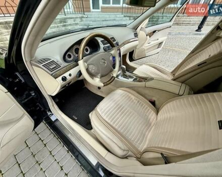 Черный Мерседес Е-Класс, объемом двигателя 2.1 л и пробегом 221 тыс. км за 7800 $, фото 14 на Automoto.ua