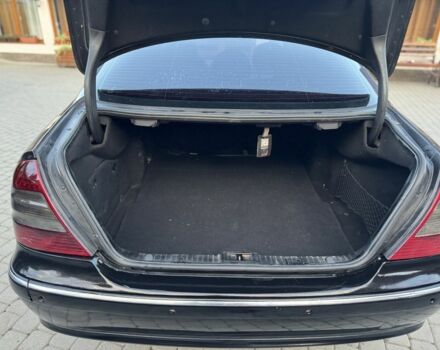 Черный Мерседес Е-Класс, объемом двигателя 2.1 л и пробегом 380 тыс. км за 6700 $, фото 15 на Automoto.ua