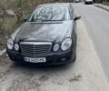 Черный Мерседес Е-Класс, объемом двигателя 2.1 л и пробегом 429 тыс. км за 5300 $, фото 1 на Automoto.ua
