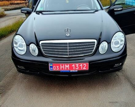 Черный Мерседес Е-Класс, объемом двигателя 1.8 л и пробегом 270 тыс. км за 8400 $, фото 1 на Automoto.ua