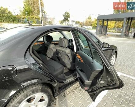 Чорний Мерседес Е-Клас, об'ємом двигуна 3 л та пробігом 183 тис. км за 9300 $, фото 8 на Automoto.ua