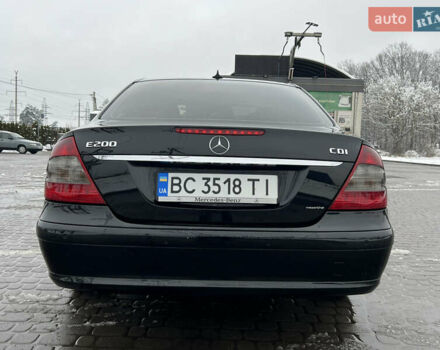 Чорний Мерседес Е-Клас, об'ємом двигуна 2.2 л та пробігом 317 тис. км за 6700 $, фото 6 на Automoto.ua
