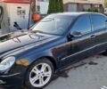 Черный Мерседес Е-Класс, объемом двигателя 2 л и пробегом 270 тыс. км за 8100 $, фото 6 на Automoto.ua