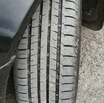 Черный Мерседес Е-Класс, объемом двигателя 2.8 л и пробегом 400 тыс. км за 7000 $, фото 10 на Automoto.ua