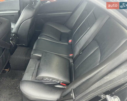 Чорний Мерседес Е-Клас, об'ємом двигуна 2.2 л та пробігом 317 тис. км за 6700 $, фото 19 на Automoto.ua