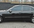 Черный Мерседес Е-Класс, объемом двигателя 2.2 л и пробегом 325 тыс. км за 9900 $, фото 5 на Automoto.ua