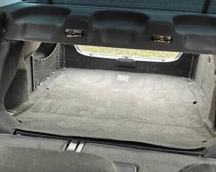 Черный Мерседес Е-Класс, объемом двигателя 2.2 л и пробегом 325 тыс. км за 9900 $, фото 49 на Automoto.ua