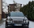 Черный Мерседес Е-Класс, объемом двигателя 2.99 л и пробегом 333 тыс. км за 11599 $, фото 1 на Automoto.ua