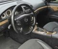 Черный Мерседес Е-Класс, объемом двигателя 2.2 л и пробегом 325 тыс. км за 9900 $, фото 11 на Automoto.ua